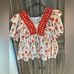 Entro Boutique floral top in size L